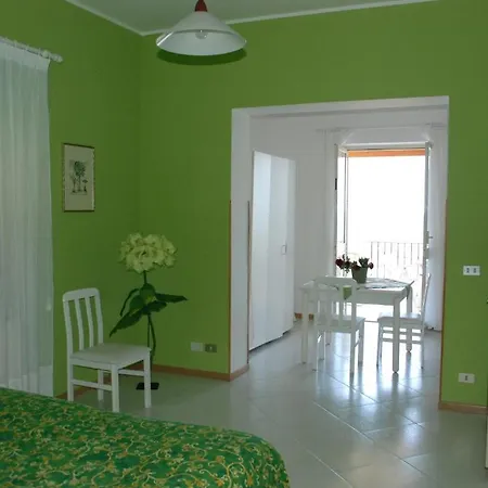 Costa Vacanze מלון דירות *